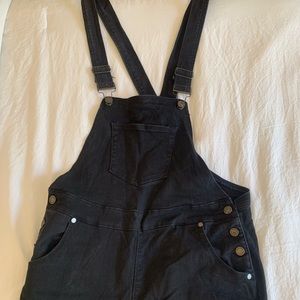Worn Twice-Mens Black Overalls-Size M-Inseam 30-Black